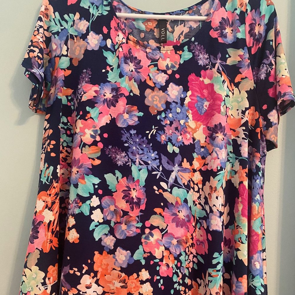 Flowery Tunic Dress with Pockets